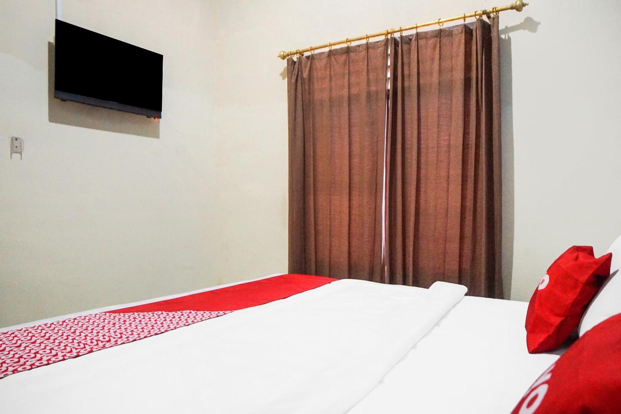 Oyo 92076 Sky Residence Cengkeh Медан Экстерьер фото